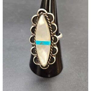Vintage Sterling Silver Ring With Mother Of Pearl & Turquoise Inlay HS311